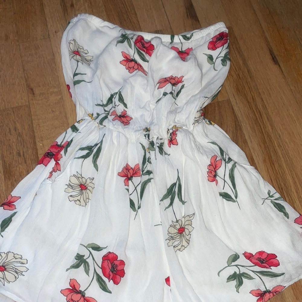 Sleeveless Floral Romper